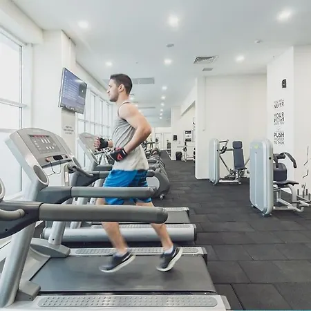 37th Floor - Skyview Oasis - A Daire