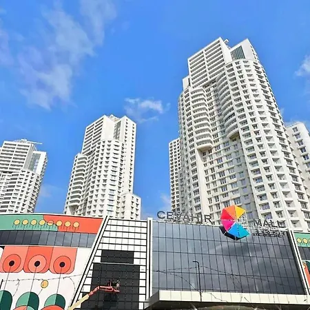 37th Floor - Skyview Oasis - A * Üsküp